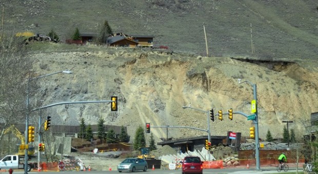 jackson hole landslide budge drive